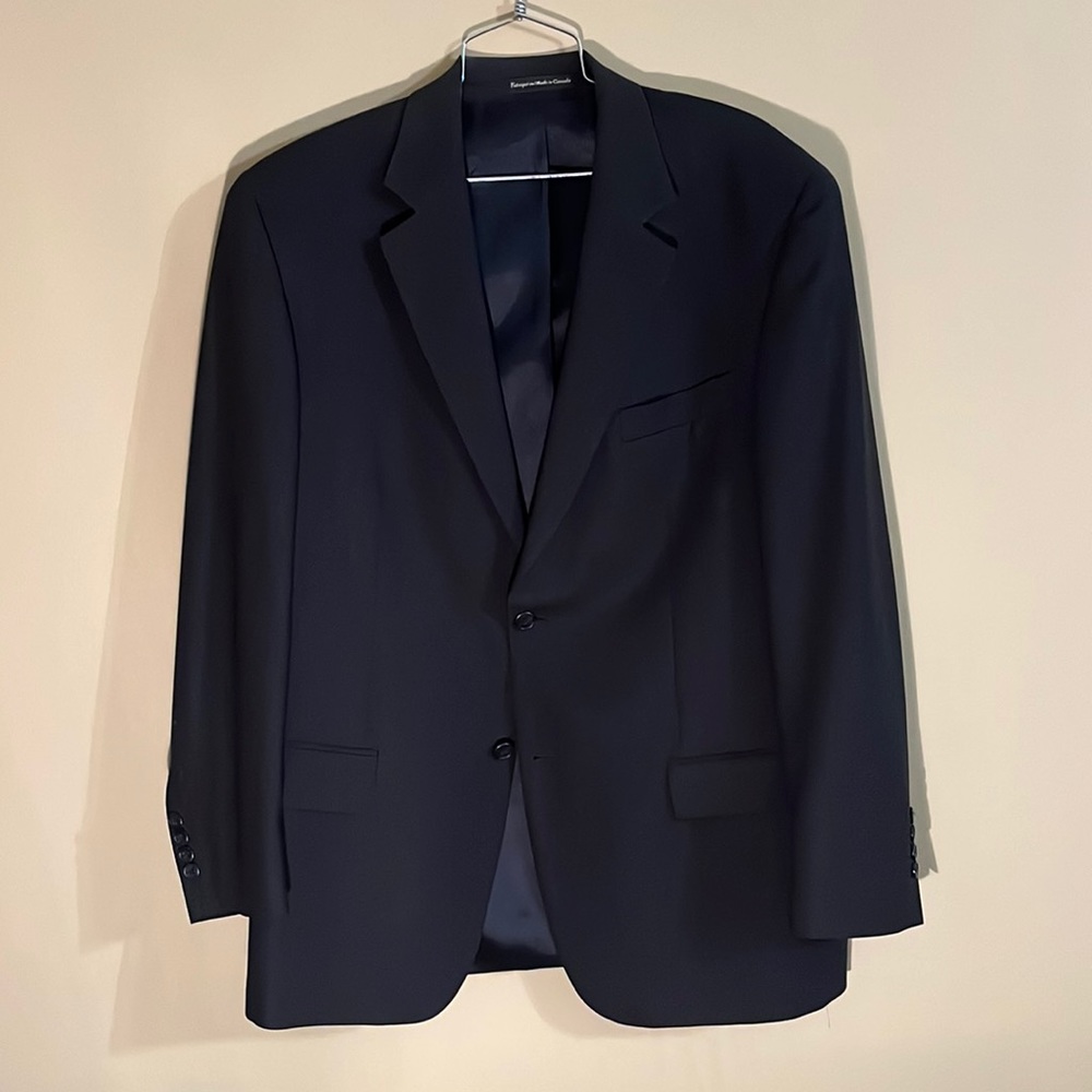 Men’s Black Blazer pure new wool size 42 regular